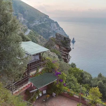 Sleeps 10 Pool Air Con Wifi * Vico Equense