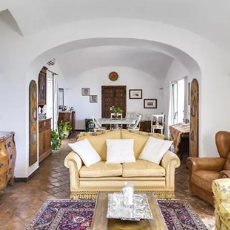 Sleeps 10 Pool Air Con Wifi Vila Vico Equense